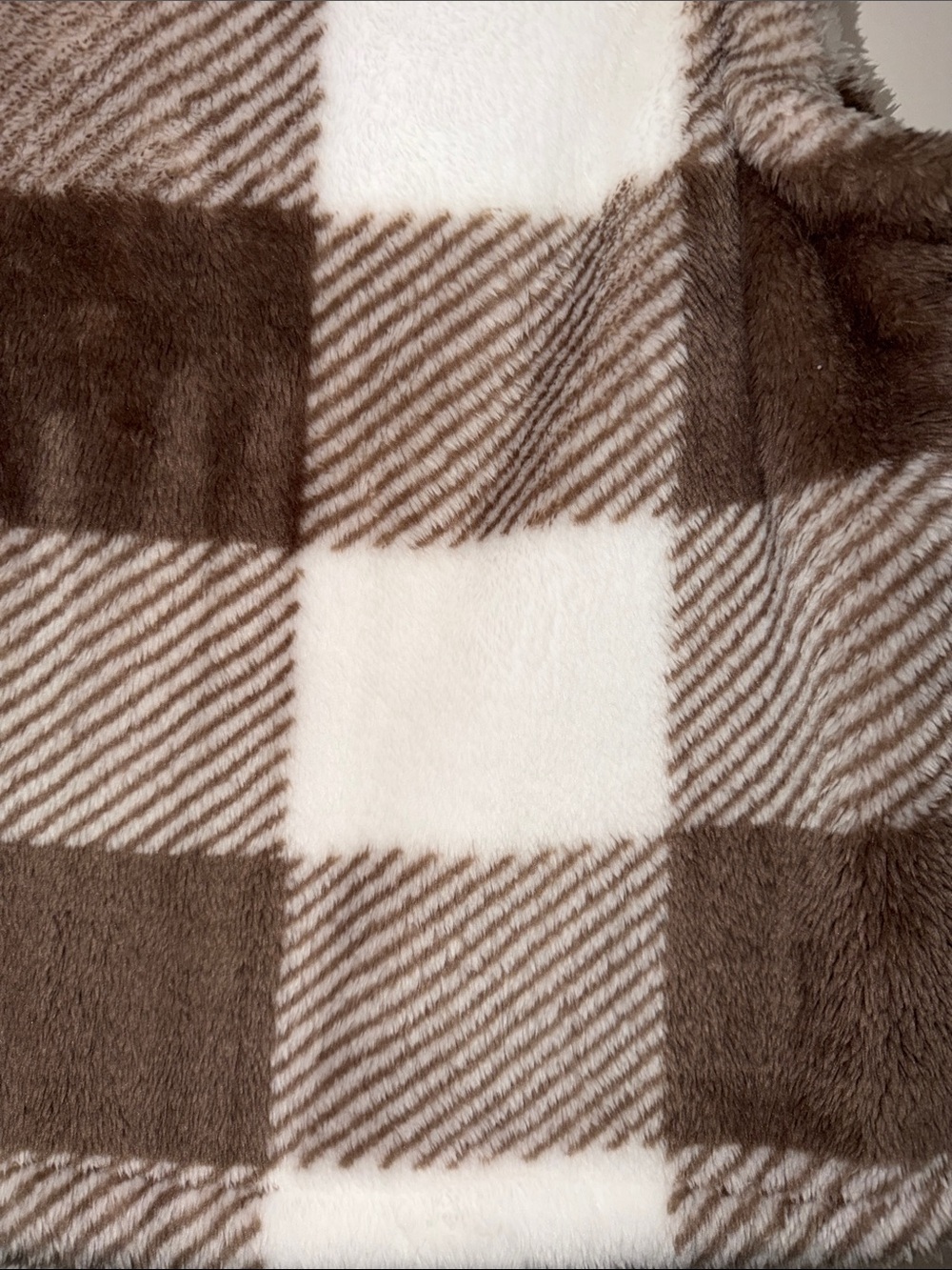 Brown & White Buffalo Plaid Sherpa Zip-Front Vest - Picture 7 of 7